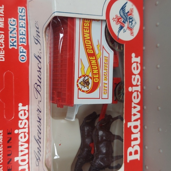 Models of days gone budweiser. Distributor diecast,dated 1979 adult collectable - Picture 4 of 9